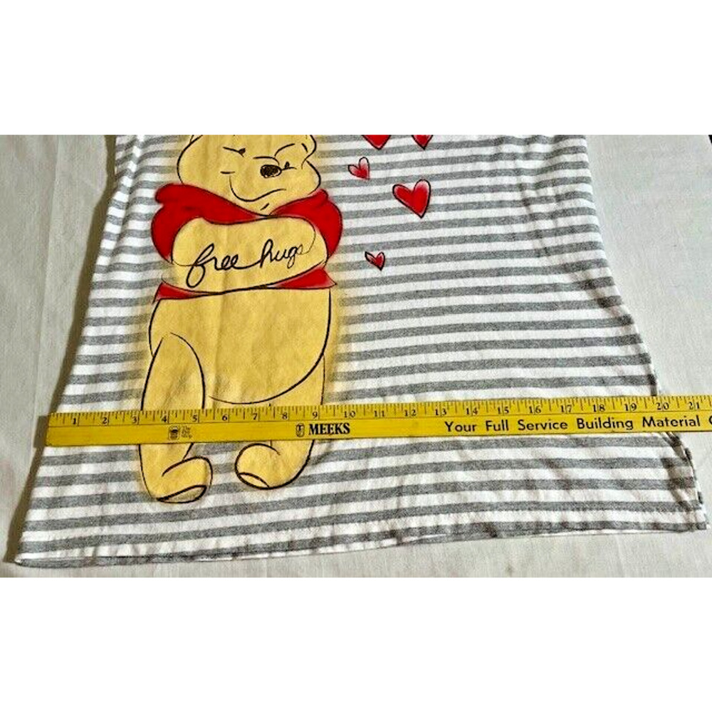 Vintage Disney Winnie-The-Pooh Free Hug... Shirt Womens Size Large - Picture 6 of 10